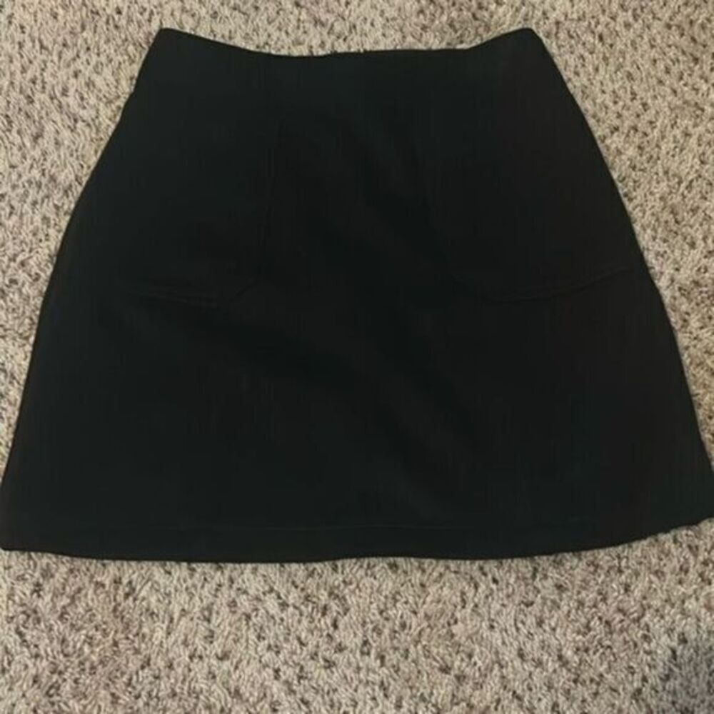 Maurices polyester skirt size 6 women’s   F